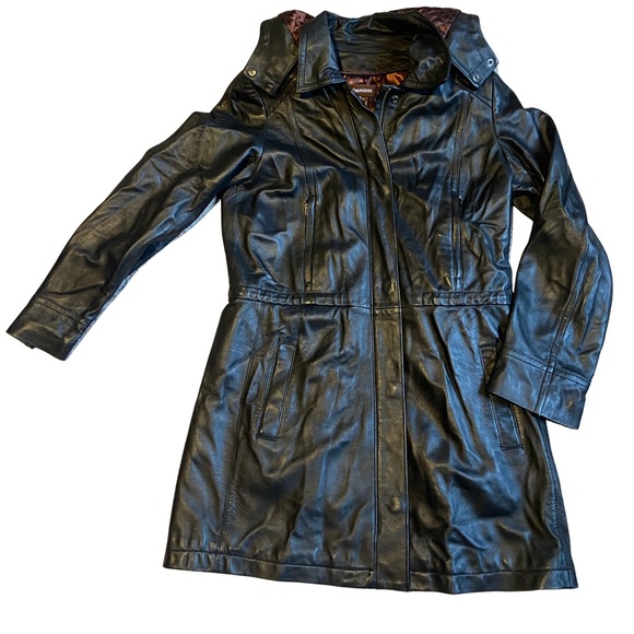 Vintage Danier Leather Coat - Picture 3 of 8